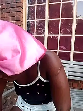 DarkPearl 20 online show from July 6, 3:03 pm