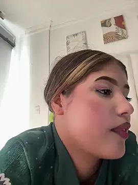 Zoe rousse01 online show from July 3, 9:32 pm