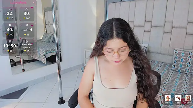 LilithBloom7 online show from June 5, 3:54 am