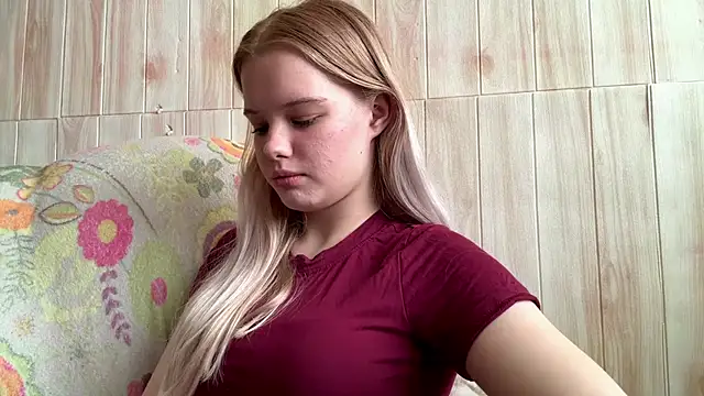 Malinwitch online show from June 22, 2:47 pm