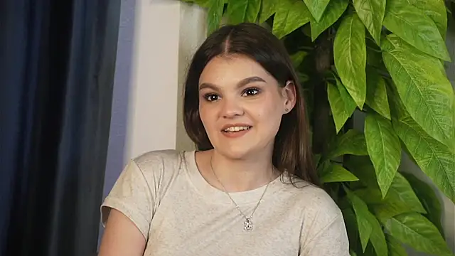 KathrineJan online show from May 7, 10:41 am