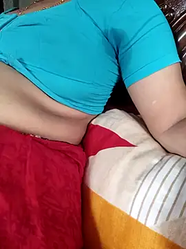 minadixit17 online show from June 26, 10:27 am