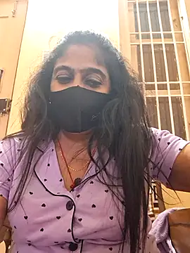 Apurva kannada bombe online show from May 3, 12:41 pm