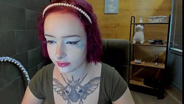 MicheleeHarris online show from May 6, 1:26 pm