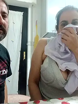 Papisxx online show from May 15, 11:29 pm