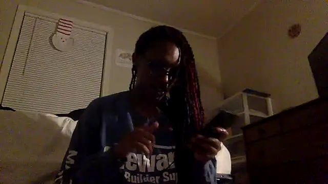 GoddessKayy24 online show from May 16, 6:27 am