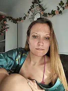 Candy Cougar online show from July 9, 7:33 am