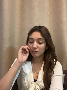 Lilywant online show from June 11, 3:31 pm