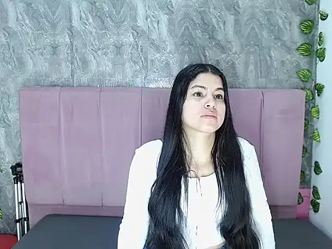 Alysrous Mar online show from May 5, 3:26 pm