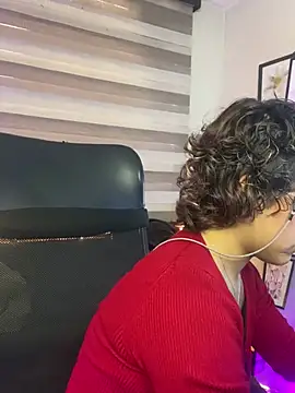 Lusiana   online show from May 13, 1:17 pm