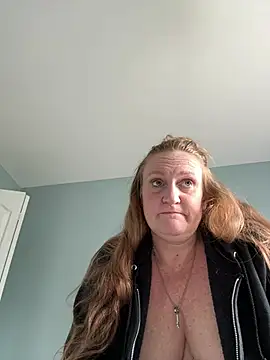 Kellilyn10 online show from July 6, 5:59 pm