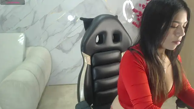 Jade tf online show from June 24, 12:59 pm