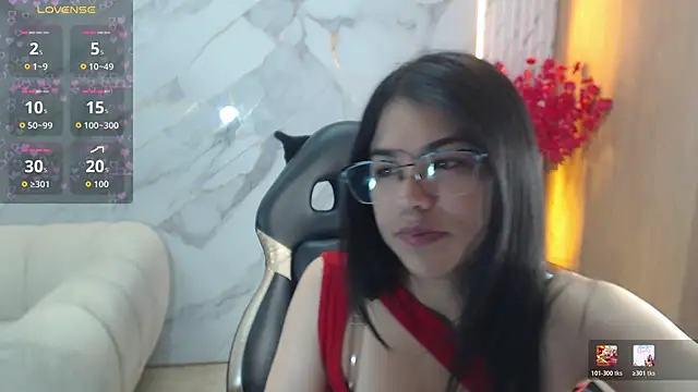 Jade tf online show from June 10, 1:21 pm