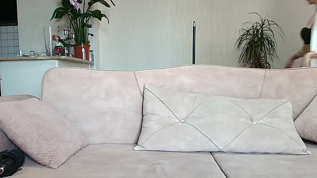 Gargona1 online show from July 3, 10:54 am