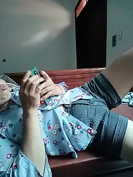 -Lytina- online show from July 25, 5:36 am