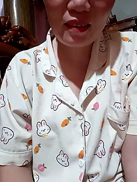 -Trici- online show from June 21, 9:35 am