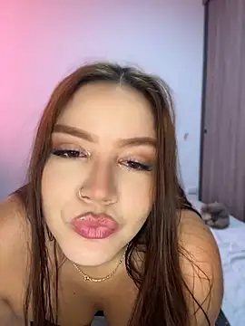 EmiliaOlsen online show from May 13, 1:28 pm