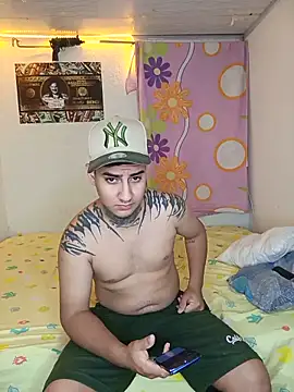radiant whore x online show from May 27, 8:39 pm