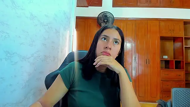 Soffy and Emily online show from June 10, 1:32 pm