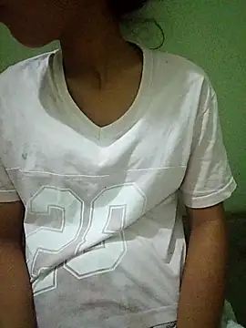 Sexy Riya 09 online show from May 10, 1:24 pm
