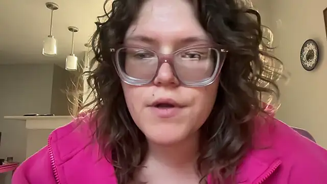cozyqt94 online show from May 15, 11:51 pm