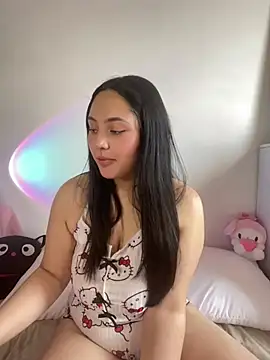 Siena kai online show from May 13, 4:24 pm