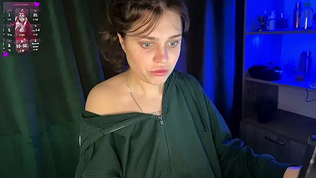 lolaluxe69 online show from May 13, 2:23 pm