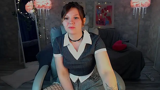 AgathaAgnia online show from May 22, 12:03 pm
