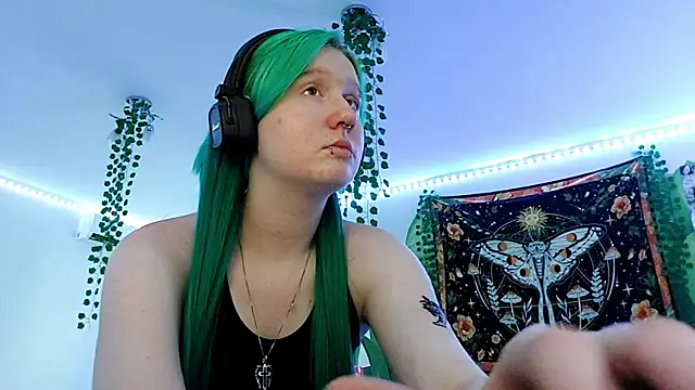 HunXena online show from June 10, 4:38 pm