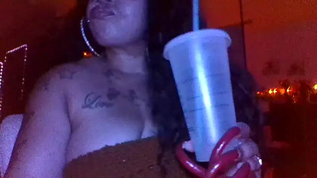 NailGoddessnow online show from July 8, 4:14 am