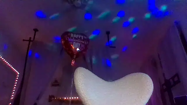 NailGoddessnow online show from February 15, 8:46 am