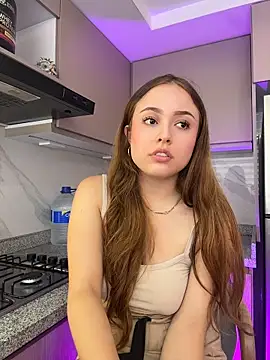 MiaParker28 online show from May 24, 5:45 pm