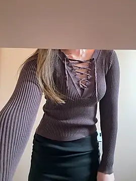 coconayui online show from May 16, 4:04 am