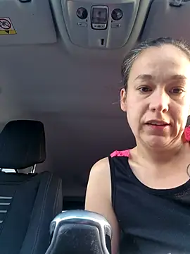 adelinegirly online show from June 9, 4:23 am