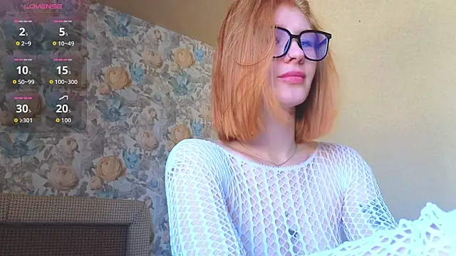 Juli Ginger online show from June 19, 5:44 am