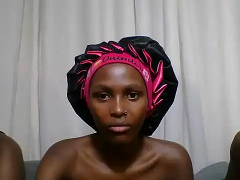 Sleek petite online show from July 3, 7:25 am