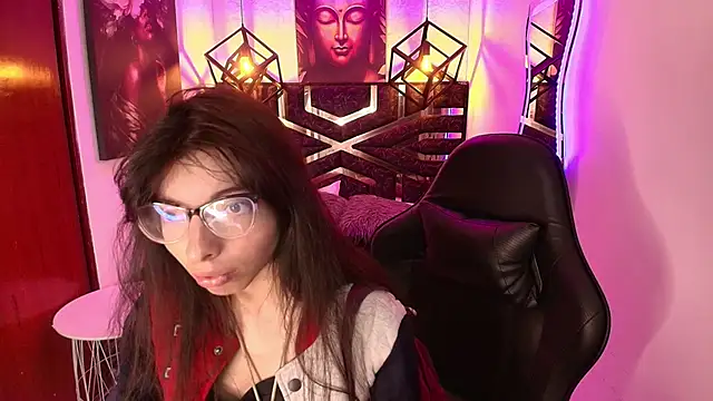 Allyshon  online show from June 22, 7:33 pm