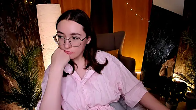  online show from July 18, 9:56 am