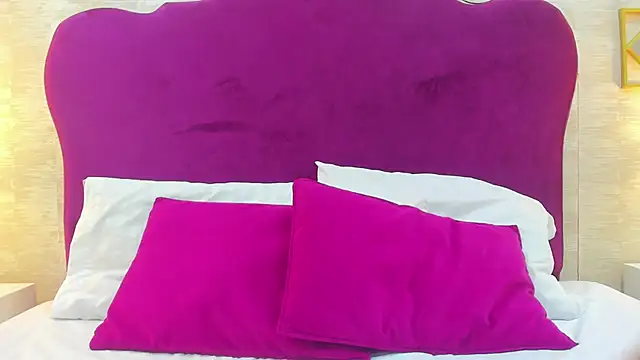 AlexaGill online show from June 16, 12:06 pm