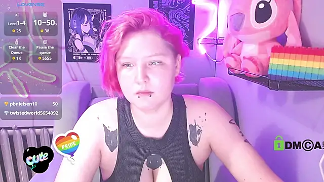 DolliRosees online show from June 5, 4:38 am