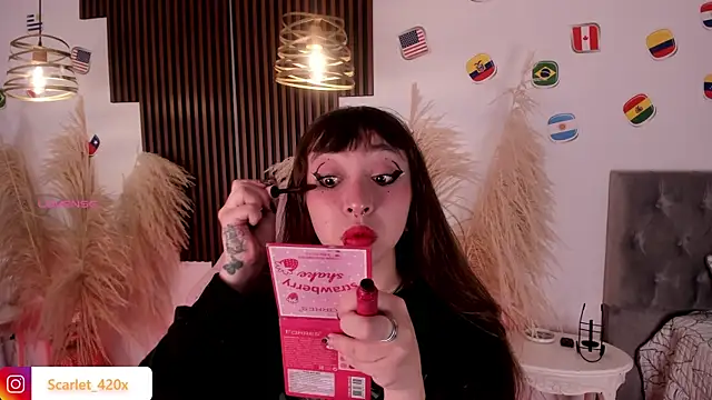 Scarlett  Cooper  1 online show from July 7, 11:46 am