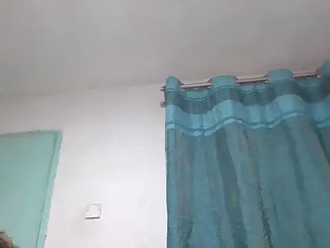 peacechloe online show from June 13, 2:14 pm