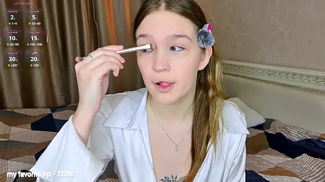 PlayfulMelly online show from July 9, 6:16 am