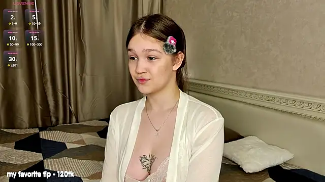 PlayfulMelly online show from July 6, 2:44 pm