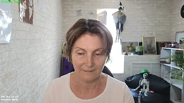 Mabel Magic online show from July 10, 1:22 pm