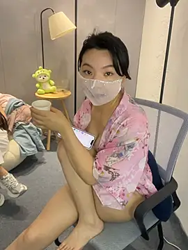 momo-wu online show from May 26, 6:51 pm