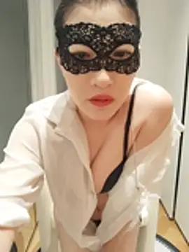 DD202820 online show from June 25, 2:18 pm