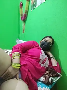 Curvy shivani online show from July 19, 8:00 pm
