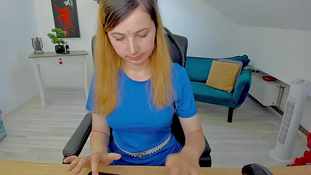 CamelliaStone online show from June 22, 5:37 am