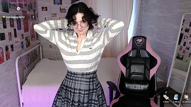 JackieApplePie online show from June 2, 12:06 pm
